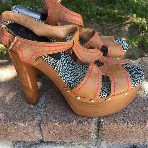 Jessica Simpson Shoes - Picture 2 of 2